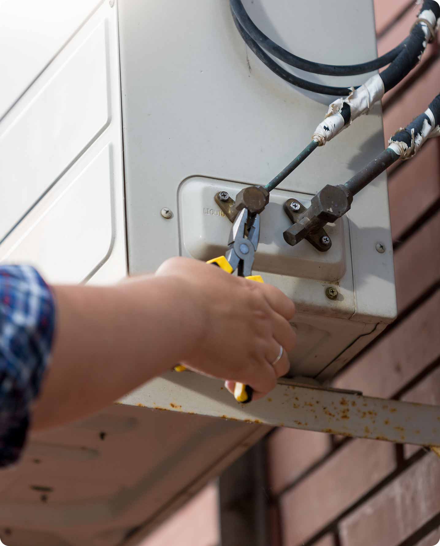 HVAC work image